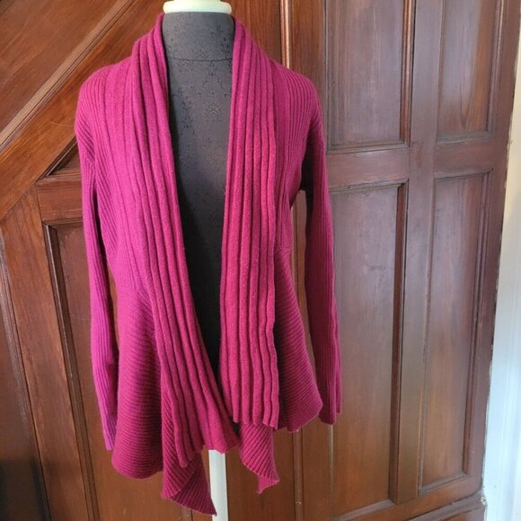 Fenn Wright Manson Sz L Women 100% Merino Wool Open Front Drape Fuschia Cardigan - Picture 1 of 5